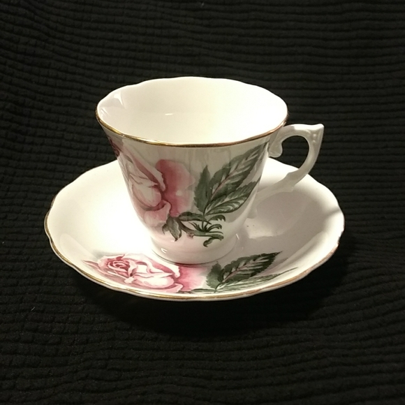 Colclough tea cup - Picture 1 of 4